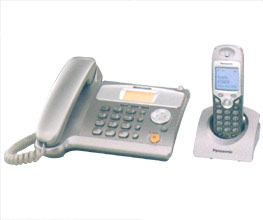 Điện thoại để bàn không dây kỹ thuật số tầm xa Panasonic (ID: HV-GOL-KX-TCD530AX) 