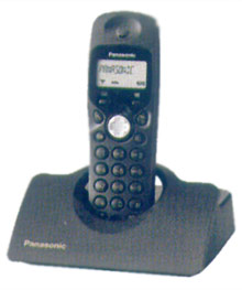 Điện thoại để bàn không dây kỹ thuật số tầm xa Panasonic (ID: HV-GOL-KX-TCD432BX) 